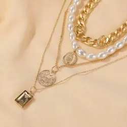Collar dorado de capas en acero inoxidable | Bisujoya