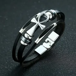 Brazalete masculino de cuero negro con placa de acero y cruz egipcia Ankh en relieve