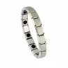 Pulsera masculina de acero inoxidable con eslabones clásicos y cierre reforzado.