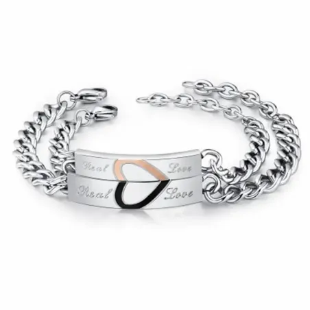 Conjunto de dos pulseras de acero inoxidable con corazón bicolor dividido para pareja.