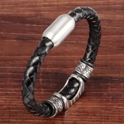 Pulsera hombre titanio piel cierre magnético | Bisutería exclusiva