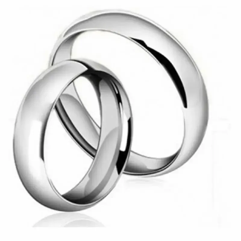 Alianza bisutería pareja clásica acero 6mm y superficie pulida, sobre fondo blanco.