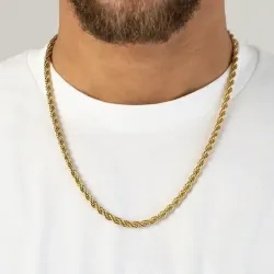 Collar bisutería hombre cadena cordón salomónico chapado oro 18k de 6mm, sobre fondo oscuro.