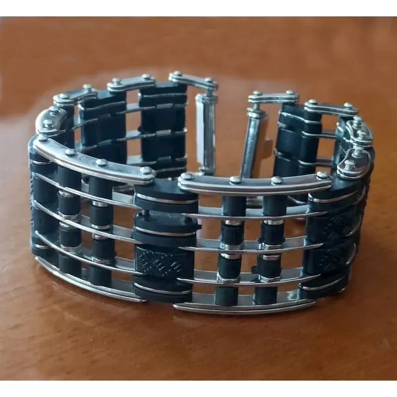 Pulsera bike ancha acero goma 3cm | Bisujoya - Hombre estilo rebelde