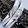 Anillos de plata fina 925 ajustables con cristal blanco incrustado en un corazón, acabado brillante.